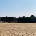 Tukken Op De Maashorst 度假居 *